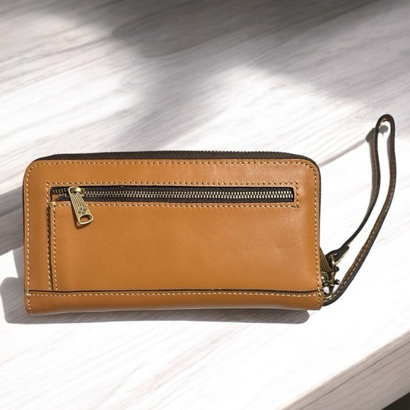 Patricia Nash Leather Edeline Wristlet Wallet - Picture 2 of 7